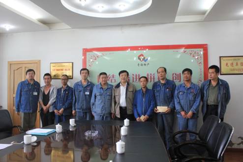 青海物產(chǎn)集團(tuán)黨委開展慶祝建黨95周年，走訪慰問